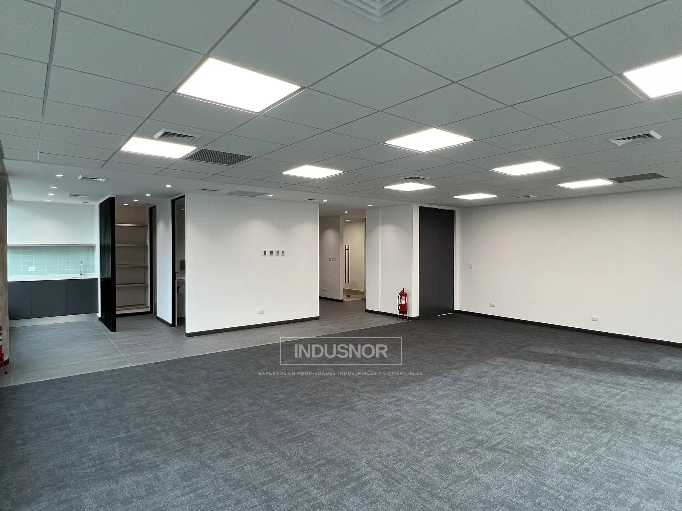 oficina en arriendo vitacura 5