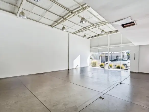 Bodega | Local comercial en arriendo, Ñuñoa